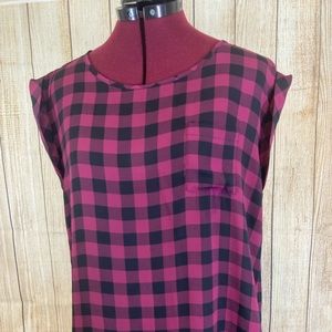 Never worn Buffalo plaid top! Size M